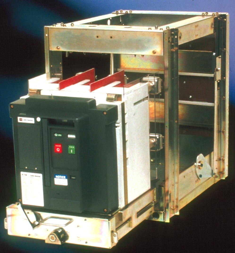 Eaton Introduces a New Family of Drawout Medium Voltage Vacuum Circuit