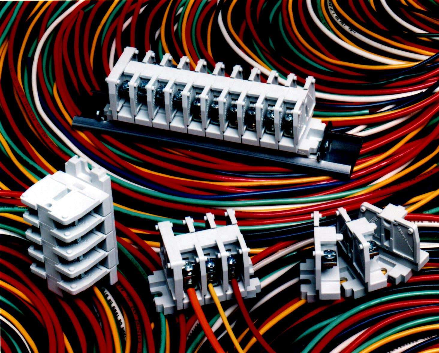 Tyco Electronics' NEMA Terminal Blocks Get a Facelift