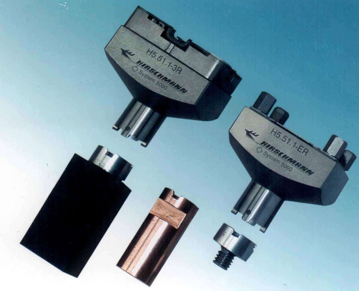 Hirschmann Introduces Compatibility to 3R & Erowa with Minifix