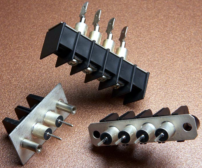 EMI Filtered Barrier Strip Terminal Block Rated to 30 Amps