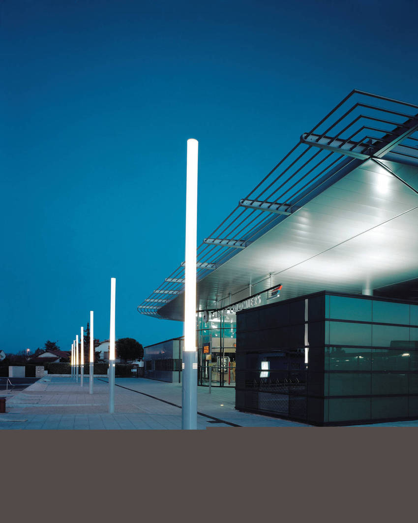 Schreder Lighting USA Introduces "NEMO" Family of Modern Exterior
