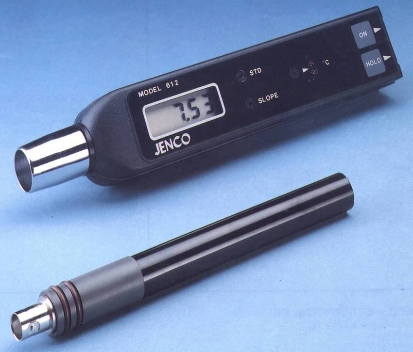 Model 612 Portable Digital pH Stick Meter