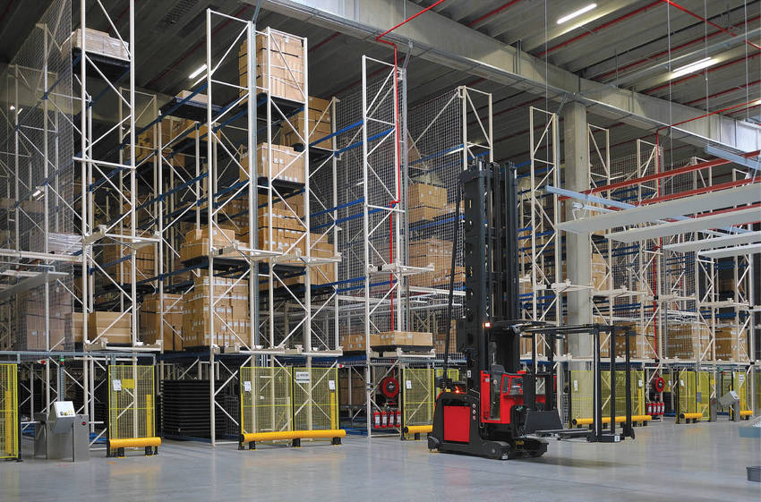 Driverless Lift Trucks Automate Samsonite Warehouse Driverless Lift Trucks Automate Samsonite Warehouse
