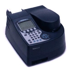 Spectrophotometer scans from 190 to 1100 nm.