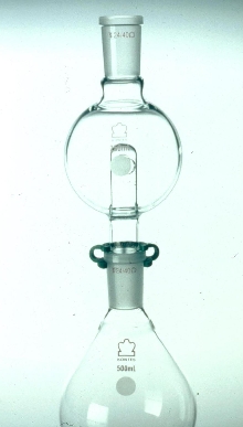 Rotary Evaporator Traps clamp to flat top surface.