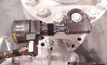 Torque Wrench operates in tight spaces.