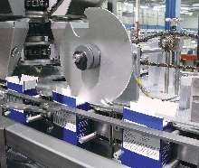 Vertical Cartoner reaches speeds up to 750 cartons/min.