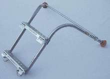 Stabilizer attaches to extension ladders up to 40 ft.