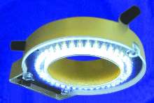 LED Ringlight provides shadow-free illumination.