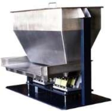 Spreading Feeder offers instant start/stop.