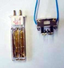 Short Wave Emitter features plug-in connection.