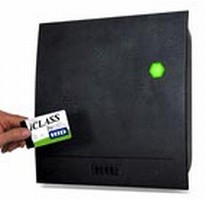Long-Range Smart Card Reader meets regulatory standards.