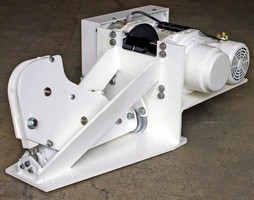 Sail Hoist has 2,000 lb capacity.