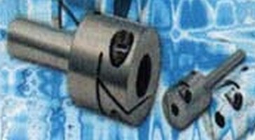 Shaft Reducers/Extenders have Fairloc hub fastening system.