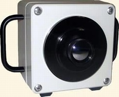 Real-Time IR Camera facilitates thermal imaging process. Real-Time IR Camera facilitates thermal imaging process.