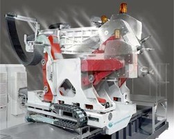 Gundrilling/Milling Center targets tool and mold industry.