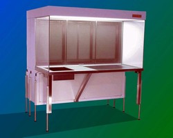 Cabinets suit cleanroom environments. Cabinets suit cleanroom environments.