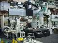 Machining Center offers automatic attachment-changing option.