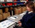 Workstation Conveyor accumulates parts for assembly.
