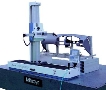 Gage combines manual operation with CMM capabilities.