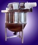 Agitator handles both delicate sauces and heavy stews.