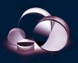 Mirrors minimize scatter from UV lasers.