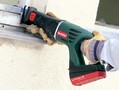 Cordless Reciprocating Saw utilizes lithium-ion battery.