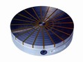 Low-Profile Radial Pole Chucks have solid top plates.