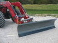 Snow Blades feature 5° lateral oscillation.