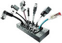Multi-Cable Bushing System offers wide variable clamping range.