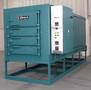 Universal Style Oven preheats acrylic and polycarbonate sheets.