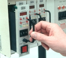 Temperature Controller functions in 15 or 30 amp mainframe.