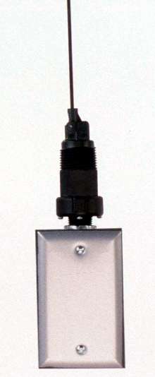 Flow Switch offers optional weatherproof enclosure.