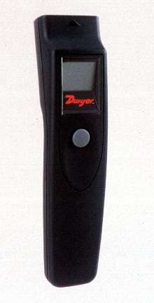 Thermometer displays temperature in less than 1 second.