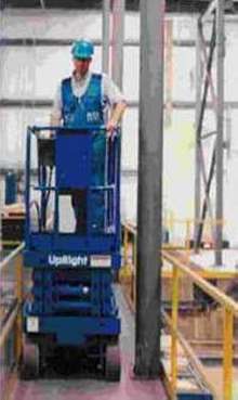 Scissor Lift maintains full dual-wheel drive at all times.