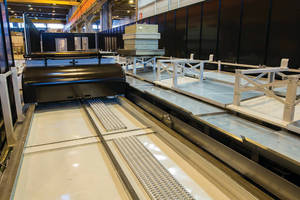 Manufacturing System handles pallet loads up to 7,500 kg.