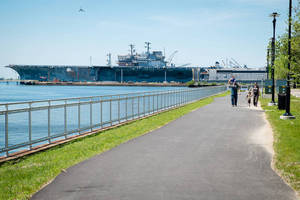 Installation of Hollaender's® Speed-Rail® Handrail System Allows Public Access to Philadelphia Navy Yard