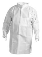 Cleanroom Lab Coat enhances protection in critical areas.