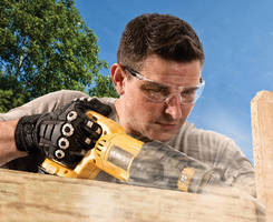 Heavy-Duty Glove offers impact, slip, and cut resistance.