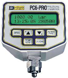 Portable Pressure Calibrator offers 0.025% accuracy.