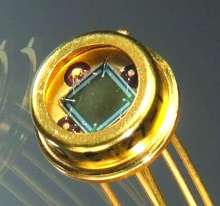 Segmented Photodiode provides position information.