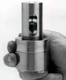 Flow Conditioner guards analyzers from liquid damage.