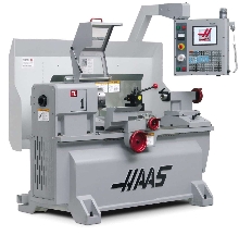 Lathe facilitates transition from manual machines to CNC.