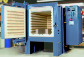 Electric Box Furnace For Heat Treating Industrial Valve Parts And Various Tool Steels