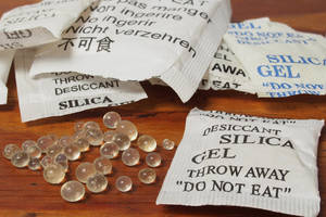 Desiccant Gel Packs Increases Shelf Life of Food or Pharmaceutical Products