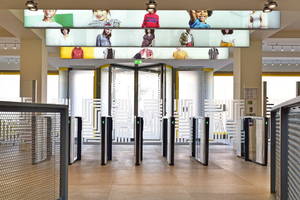 32-41 West Street Upgrades Entrance and Security with Boon Edam Revolving Door and Optical Turnstiles