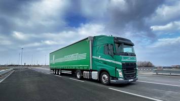 Major Deal: Italian Haulier Purchases 1,000 Volvo Trucks with Latest Fuel Saving Technology