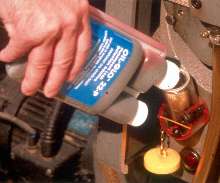 UV-Reactive Dye reveals leaks in oil-based systems.