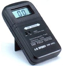 Electromagnetic Field Sensor has 4% accuracy.