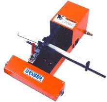 Wire/Cable Cutter employs guillotine-style blade.